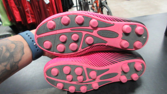 Used Vizari Size 13.5c Soccer Cleats