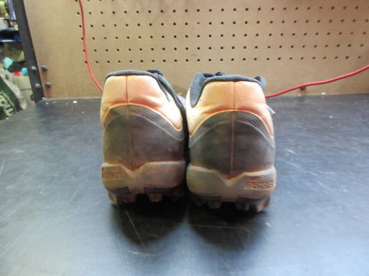 Used Nike Hyperdiamond Softball Cleats - Size 8.5