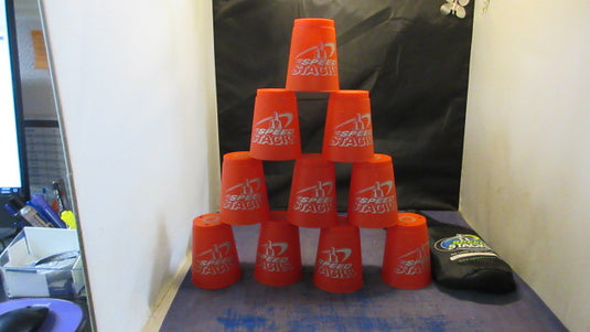 Used Speed Stacks Cups - 10 Cups - small wear - one crack
