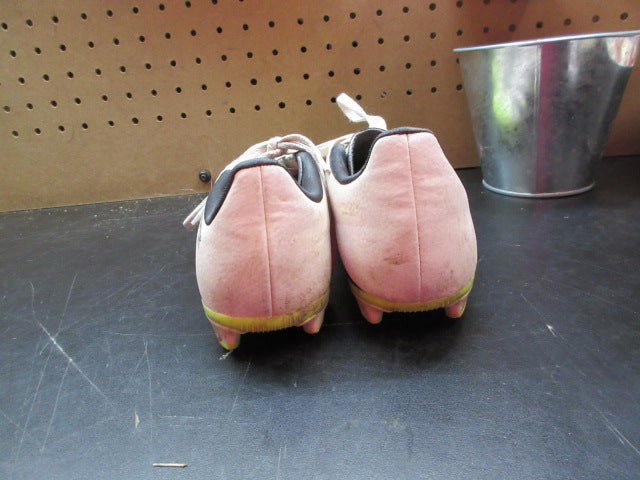Load image into Gallery viewer, Used Adidas Predator Soccer Cleats - Size 2
