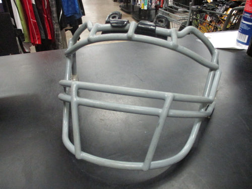 Used Schutt Helmet Facemask - Gray