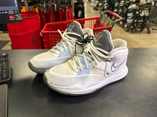 Used Nike Kyrie Infiinity EP Court Shoes Size 8