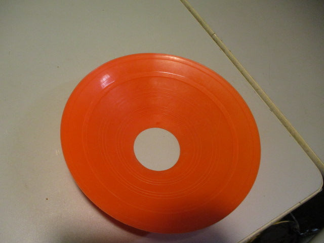 Load image into Gallery viewer, Used Red Single Disc Cone
