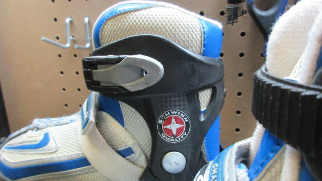 Load image into Gallery viewer, Used Schwinn Challenge Series Roller Skates - Size 2-5
