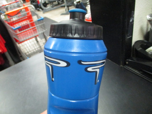 32 OZ Powerade Water Bottle