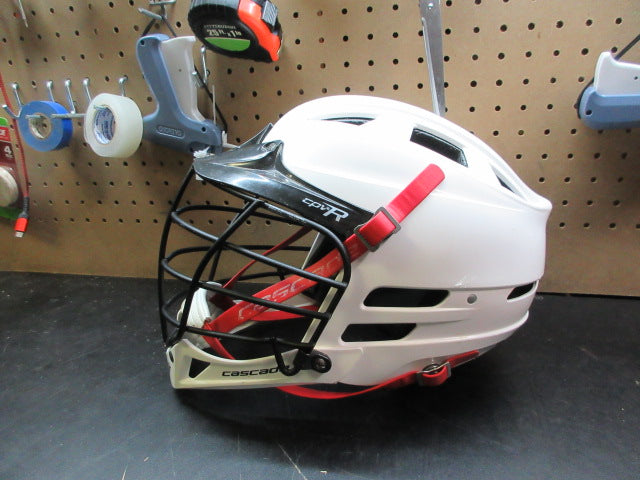 Load image into Gallery viewer, Used Cascade CPV-R Lacrosse Helmet - Size Medium/Large
