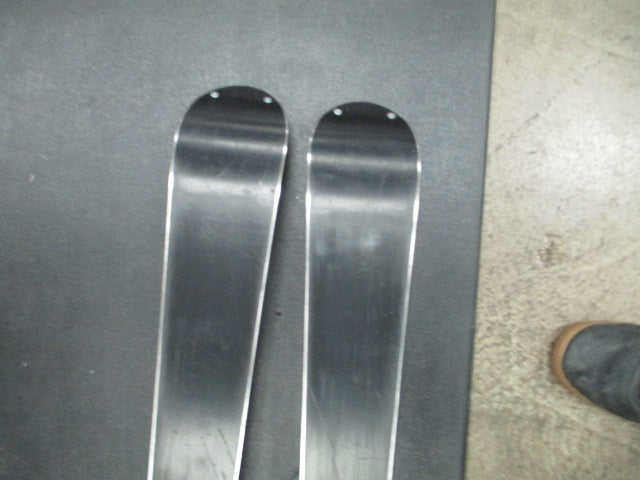 Load image into Gallery viewer, Used Nordica Olympia 170cm Downhill Skis (Side Damage See Pics)

