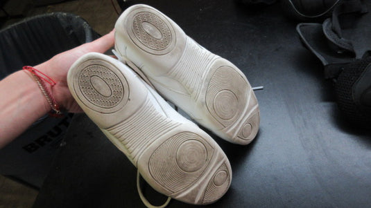 Used Chasse Cheer Shoes - Size 4.5