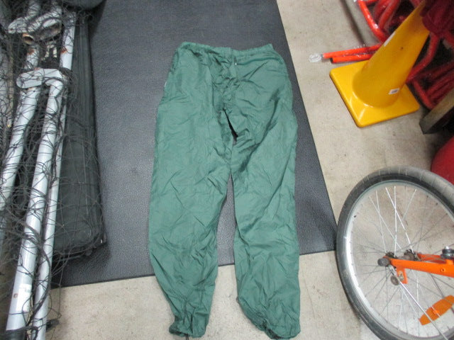 Load image into Gallery viewer, Used Sierra design Size Large Rain Pants
