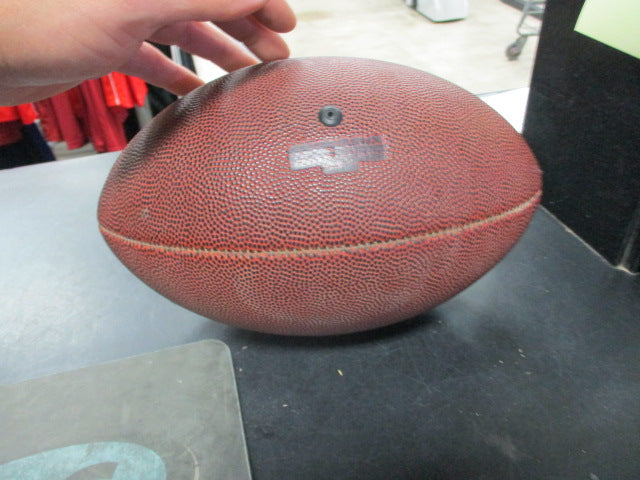 Load image into Gallery viewer, Used Nerf NFL USA Flag Play Football Size Junior
