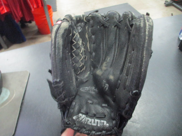 Load image into Gallery viewer, Used Mizuno Prospect 11&quot; Fastpitch Softball Glove - RHT
