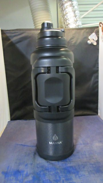 Used Manna 1.05 Gal Water Bottle