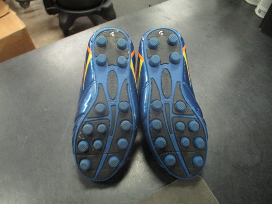 Used Vizari Patent Soccer Cleats Size 10C