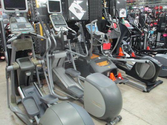 Used Precor EFX 534i Elliptical w/ Cardio Theater TV (Crack On Display)