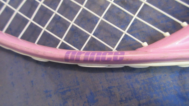 Load image into Gallery viewer, Used Prince Wimbeldon Sharapova 27&quot; Tennis Racquet - wear on rim
