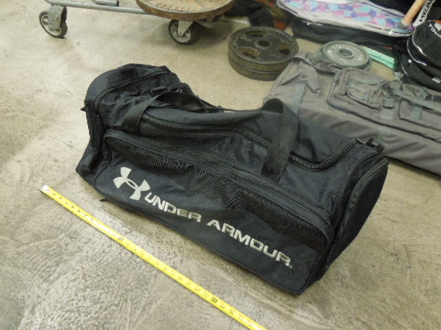 Load image into Gallery viewer, Used Under Armour Equipment Duffle with Fold Out Mat
