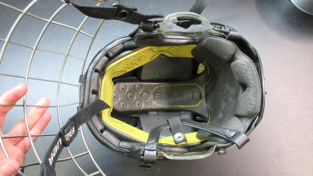 Load image into Gallery viewer, Used Bauer IMS 11.0 Hockey Helmet W/ Mask - 6 1/2 - 7
