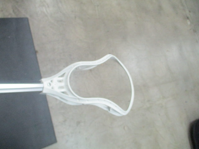 Load image into Gallery viewer, Used Brine Triumph Rise 71&quot; Lacrosse Stick
