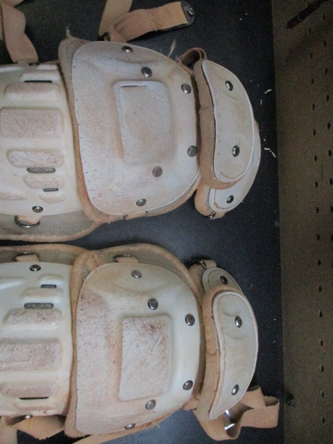 Load image into Gallery viewer, Used Rawlings Catchers Shin Guards - Size Youth
