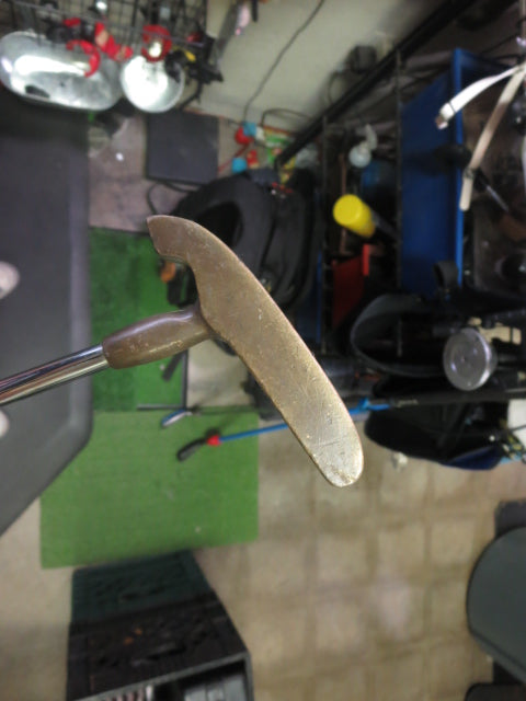 Vintage International Blade style Right Hand Putter 32"