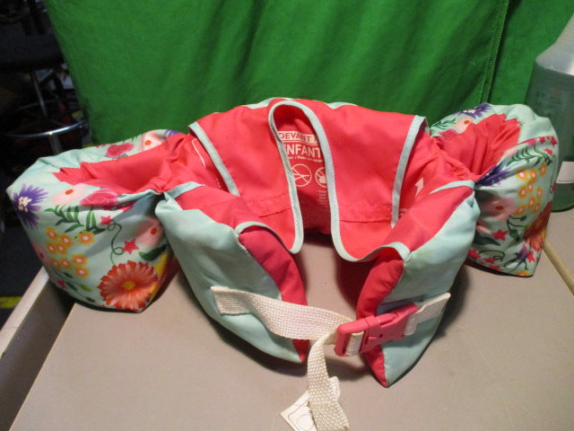 Load image into Gallery viewer, Used Paddle Pals Disney Princess Infant Life Vest
