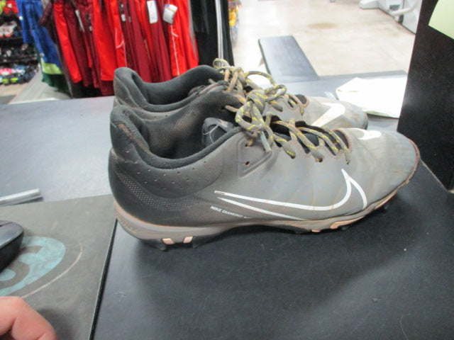 Load image into Gallery viewer, Used Nike Hyper Diamond 4 Size 11 Cleats (Has Wear)
