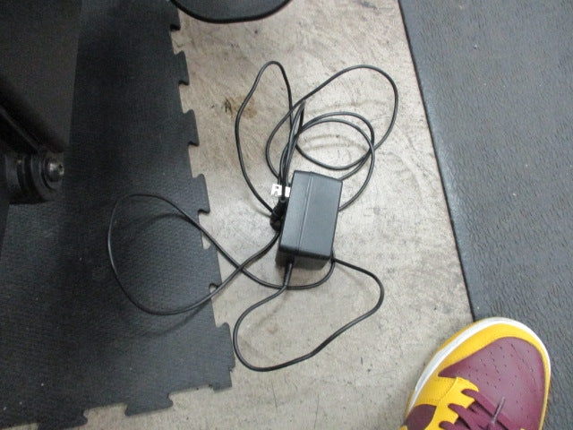 Load image into Gallery viewer, Used Pro - Form Sport RL Fitness Rower
