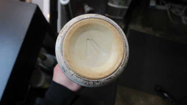 Load image into Gallery viewer, Used Easton Amethyst 31" - 11 USSSA Aluminium Fastpitch Softball
