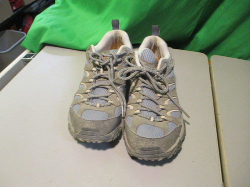 Used Contiunnm Merrell Vibram Size 9 Hiking Shoes