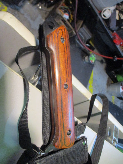 Load image into Gallery viewer, Used Vengeance Rising Metal High Consistency Machete
