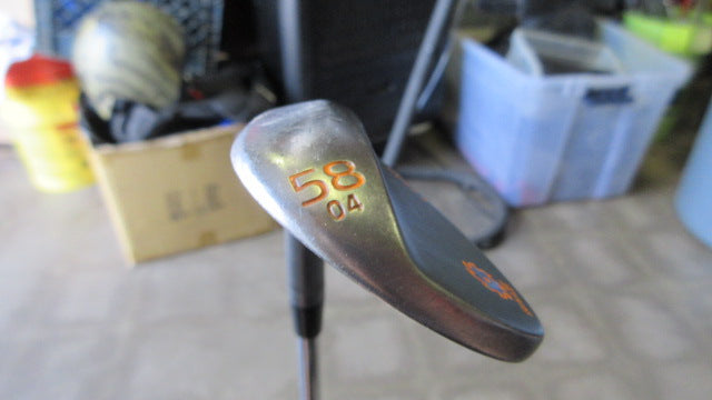 Load image into Gallery viewer, Used Titleist BV SM5 L Grind 58 04 Wedge - RH
