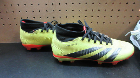 Used Adidas Predator Soccer Cleats - Size 6.5