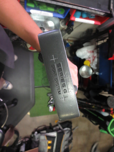 Vintage Square Two Series G Sight System Right Hand Blade Putter