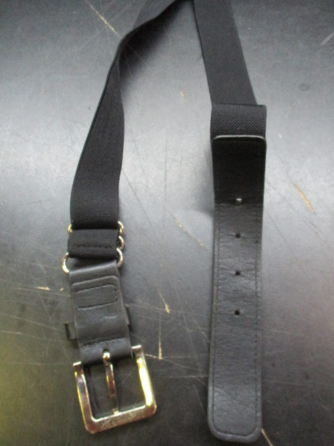 Load image into Gallery viewer, Used Black Baseball Belt - Youth
