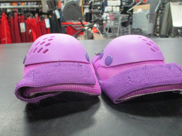 Load image into Gallery viewer, Used Bosoner Youth Knee Pads
