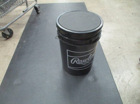 Used Rawlings C & S 6 Gallon Ball Bucket w/ Padded Lid - Black