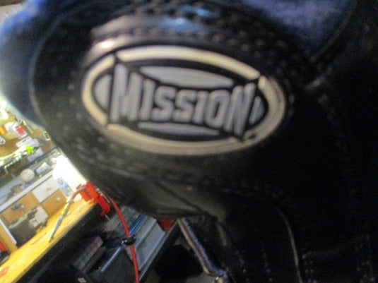 Used Mission Pure Fly Size 8 Hockey Skates (No Laces)