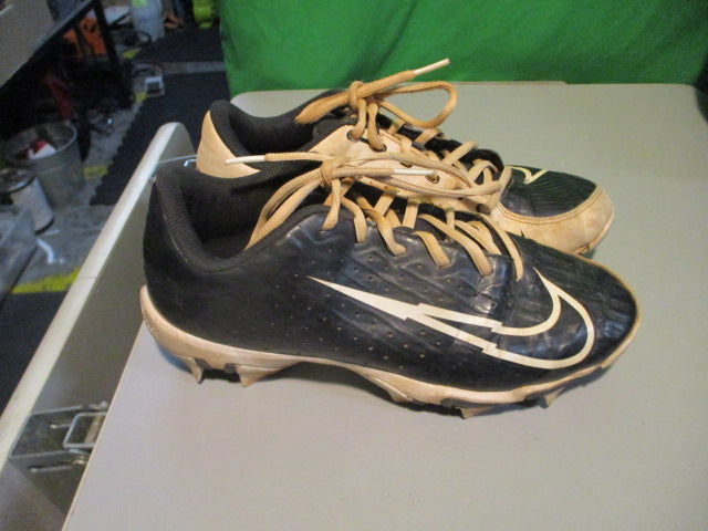 Load image into Gallery viewer, Used Nike Vapor Ultrafly Size Youth 6 Cleats

