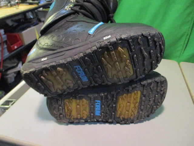 Load image into Gallery viewer, Used Forum Craft Women&#39;s 7 Snowboarding Boots
