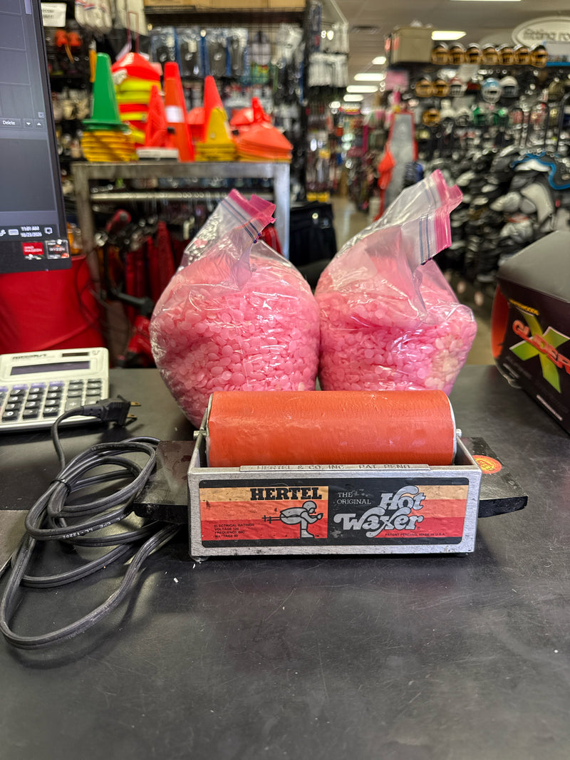 Load image into Gallery viewer, Vintage HERTEL Hot Sauce Original Hot Waxer with 2 Gal Bags of Ski Wax

