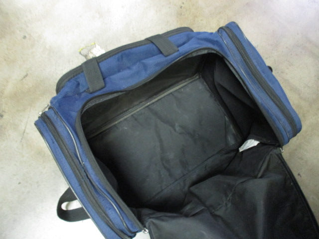 Load image into Gallery viewer, Used Samsonite Navy Duffel Bag
