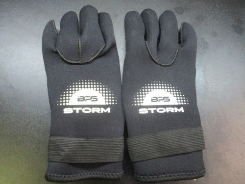 Used BPS Storm Dive Gloves Size Small