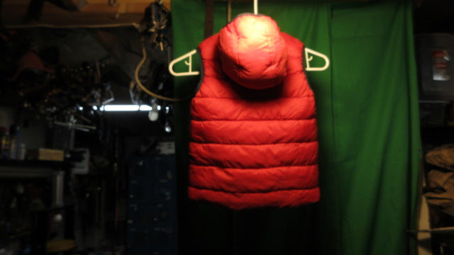Load image into Gallery viewer, Used Mayoral Kids Reversible Puffer Vest - Youth
