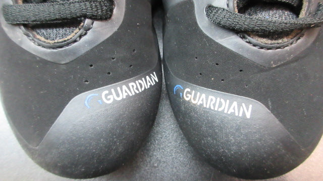 Load image into Gallery viewer, Used Guardian Blaze Cleat Bolt Low Top Baseball Softball Cleats - Size Youth 12
