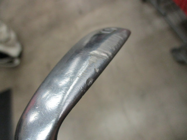 Load image into Gallery viewer, Used Mizuno JPX 825 Gap Wedge (Some Wear On Heel)
