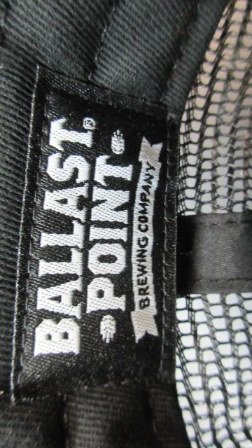 Load image into Gallery viewer, Used Hat
