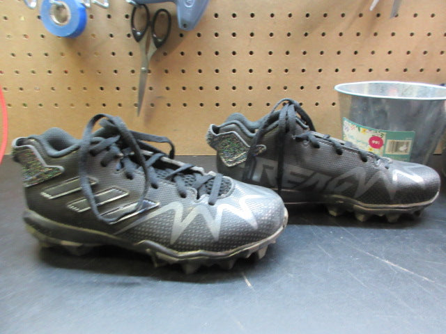 Load image into Gallery viewer, Used Adidas Freak Spark Mid Football Cleats - Size 2
