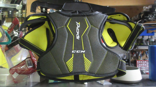 Used CCM 3092 Youth Hockey Shoulder Pads - Size Small