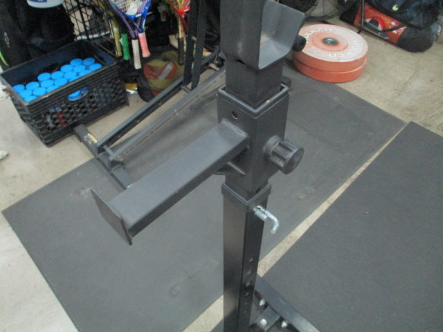 Load image into Gallery viewer, Used Free Standing 2 Piece Adjustable Squat Rack
