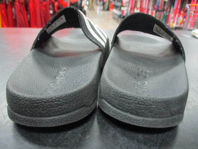 Load image into Gallery viewer, Used Adidas Kids 10k Slip on Sandals
